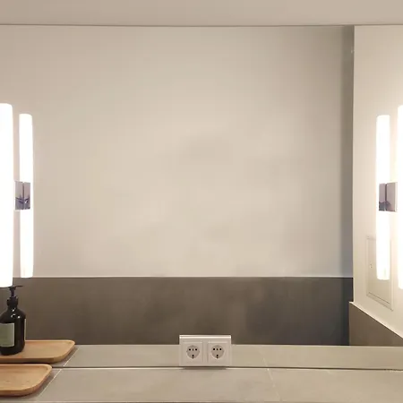 Nook X Salon - Gallery-apartment In Friedrichshain