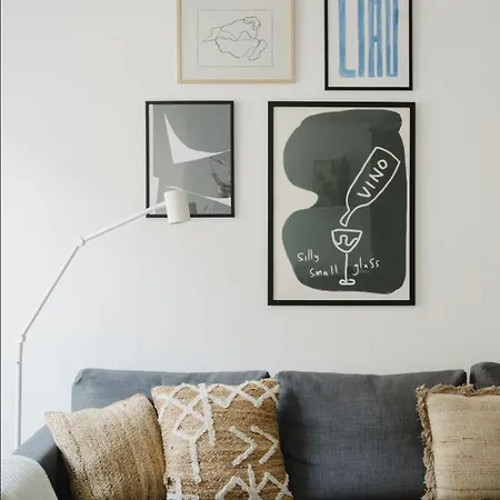 Nook X Salon - Gallery-apartment In Friedrichshain Apartment