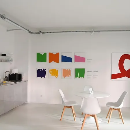 Nook X Salon - Gallery-apartment In Friedrichshain *