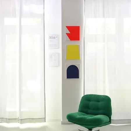 Apartment Nook X Salon - Gallery-apartment In Friedrichshain