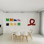 Nook X Salon - Gallery-apartment In Friedrichshain *