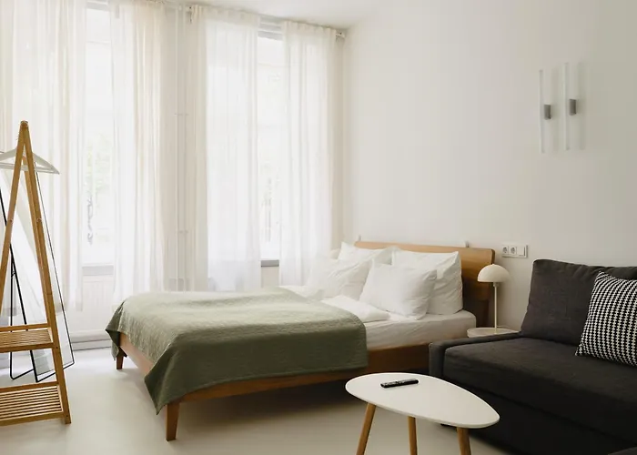 Nook X Salon - Gallery-apartment In Friedrichshain * Berlin