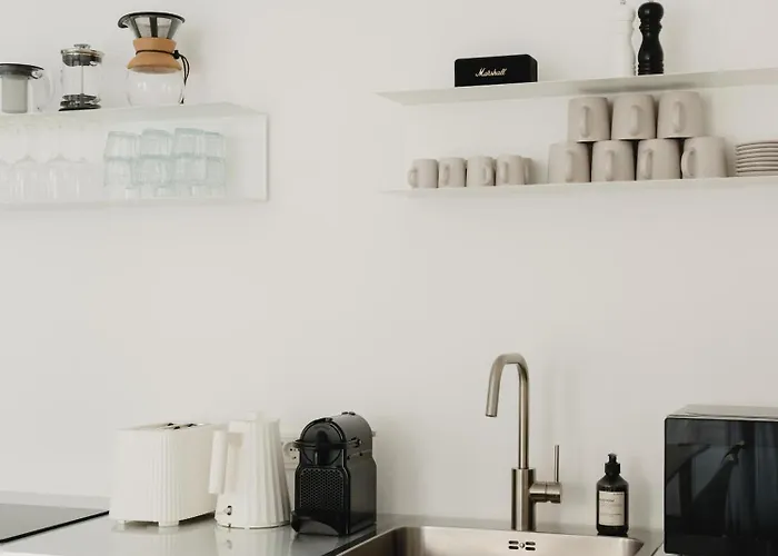 Nook X Salon - Gallery-apartment In Friedrichshain Berlim