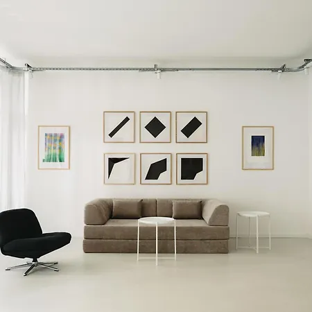Nook X Salon - Gallery-apartment In Friedrichshain Lejlighed