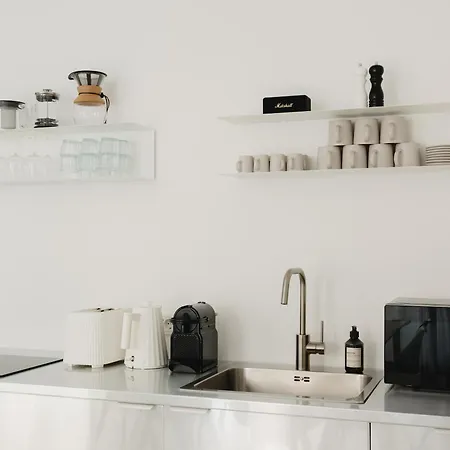 Nook X Salon - Gallery-apartment In Friedrichshain 베를린